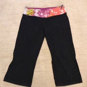 Lululemon Capri pants
